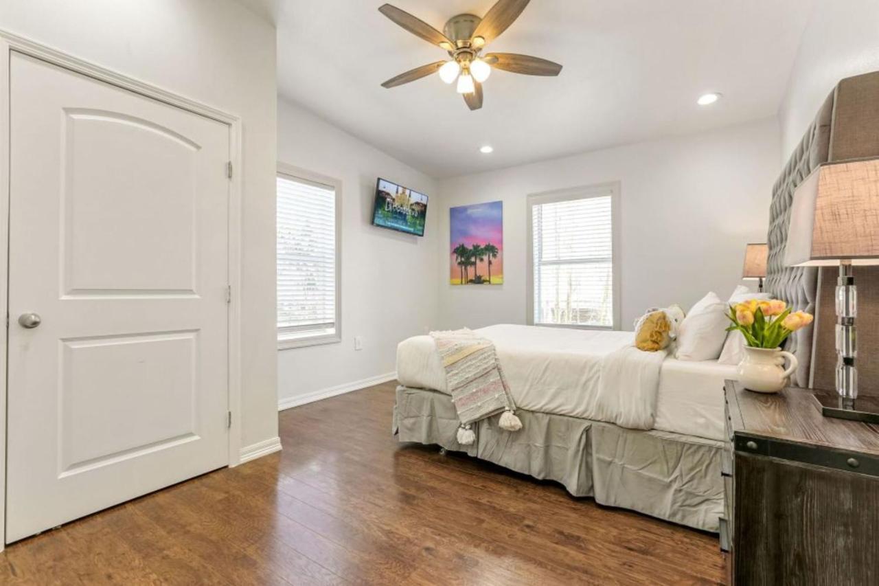 Elegant 4BR Condo in Downtown Nueva Orleans Exterior foto